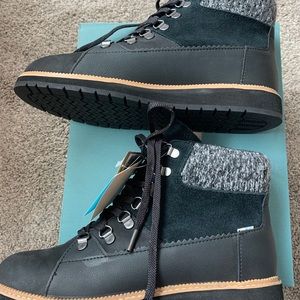 Toms Mesa boots